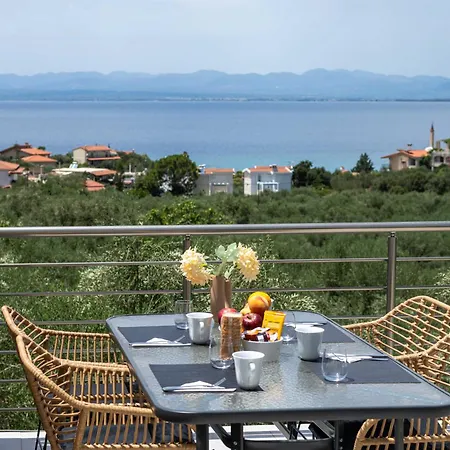 A V Luxury With Private Pools Apartment Kalamata