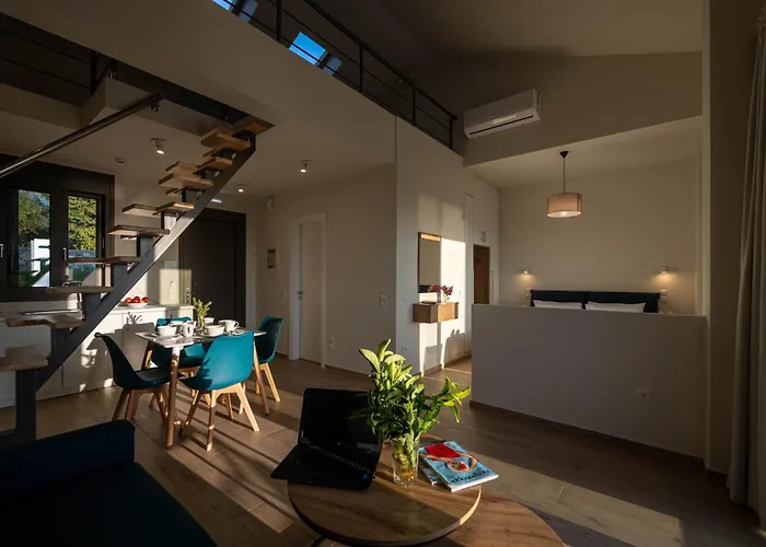 A V Luxury With Private Pools Apartmán *