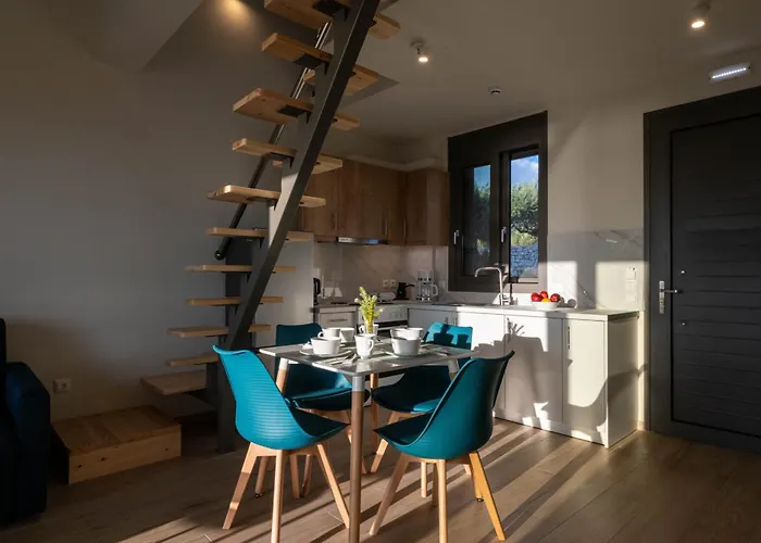 A V Luxury With Private Pools Apartmán